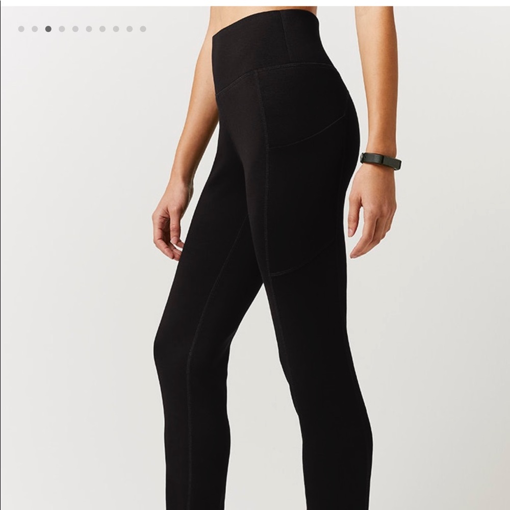 Yaanuu Skinny High Waist Yoga Pant.